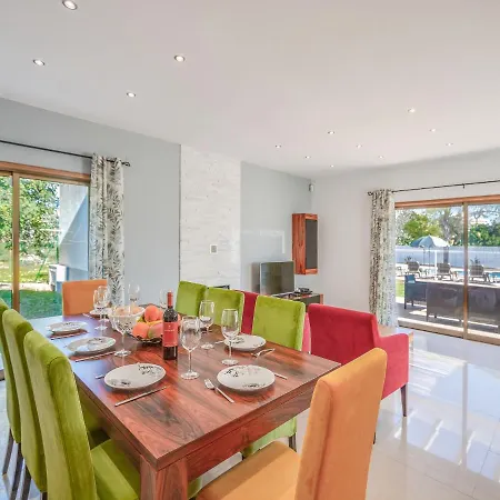 Stunning Luxury Private Pool, Galé Villa *
