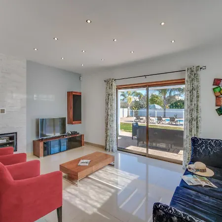 וילה Stunning Luxury Private Pool, Gale אלבופיירה