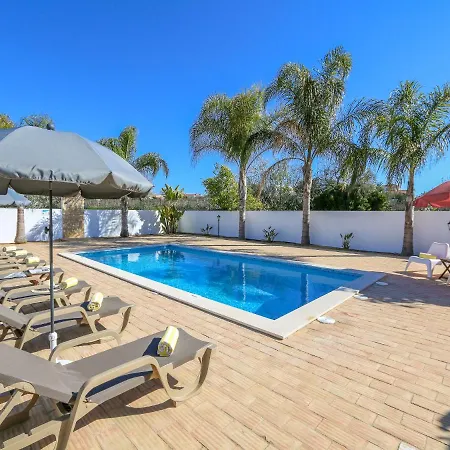 Stunning Luxury Private Pool, Galé Villa Albufeira