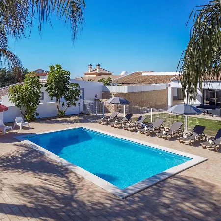 Stunning Luxury Private Pool, Galé Villa
